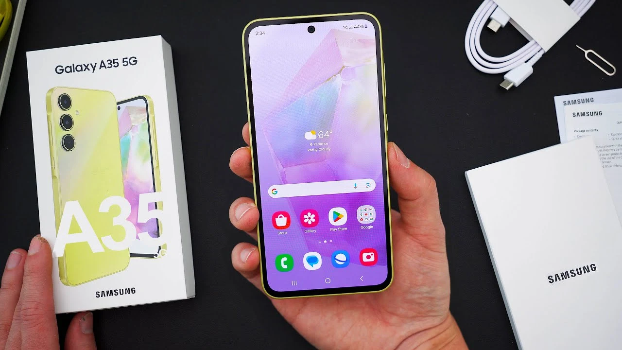 Samsung Galaxy A35 5G offers a lot for your money. It has a spacious and high-quality OLED display with a fast refresh rate.