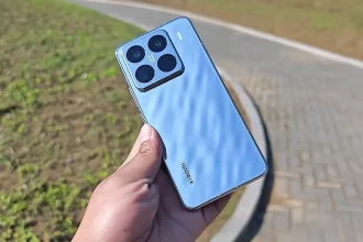 Xiaomi 15 Pro Android smartphone. Announced Oct 2024. Features 6.73″ display, Snapdragon 8 Elite chipset