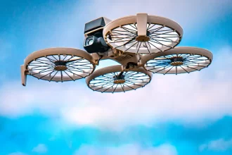 DJI Flip features a stunning compact design with exceptional imaging capabilities.