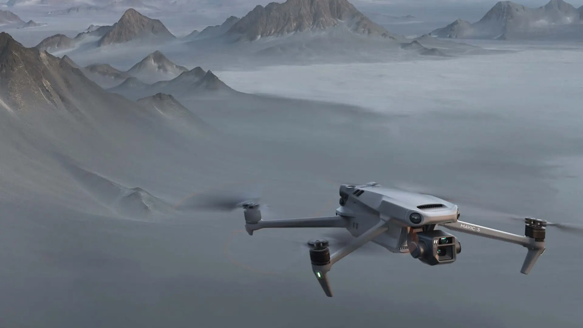 DJI Mavic 3 The tele camera can be used to frame shots or explore.