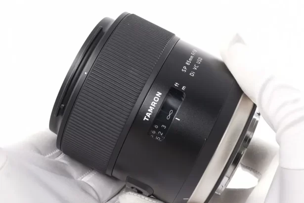 Tamron SP 85mm F1.8 Di VC USD